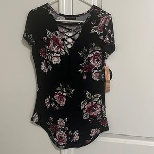 Criss Cross Front Top